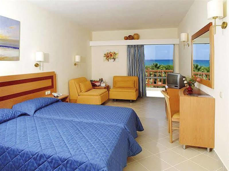 Oasis Beach Hotel - Adults Only Anissaras Exteriér fotografie