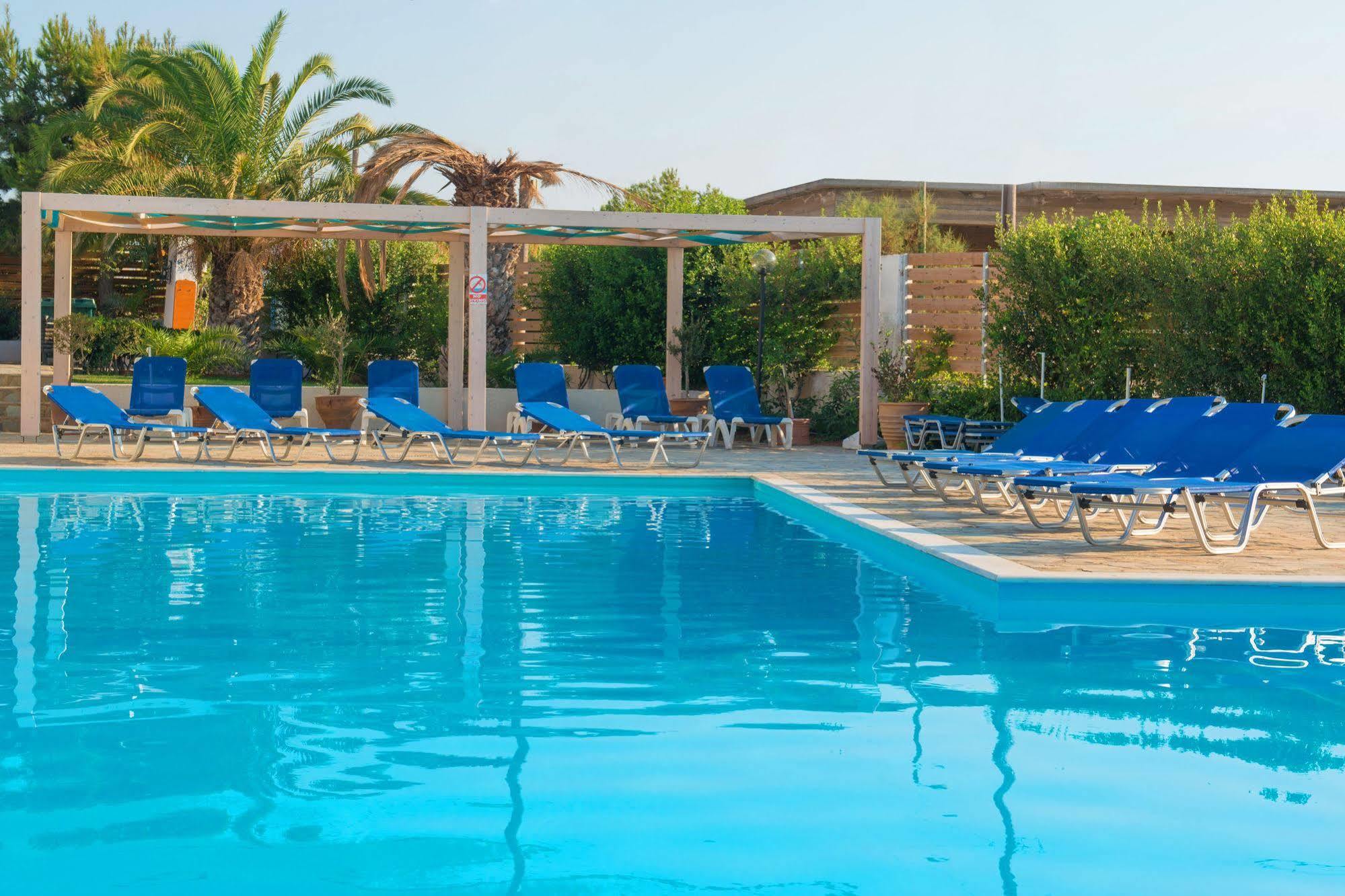 Oasis Beach Hotel - Adults Only Anissaras Exteriér fotografie